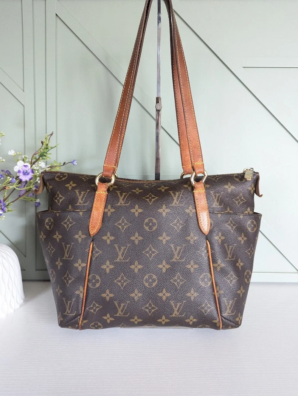 Louis Vuitton Totally PM. Monogram Tote Bag